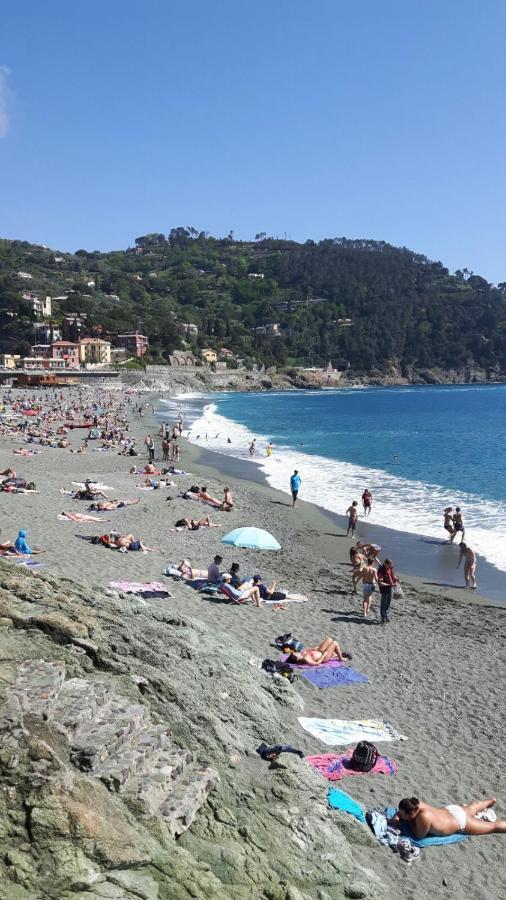 Case Vacanza Reggimonti Cinque Terre Бонасола Екстериор снимка